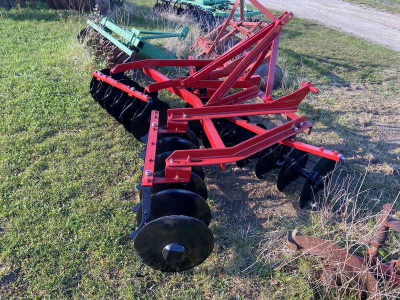 Tillage - Discs  5' Disc - 3PTH Photo